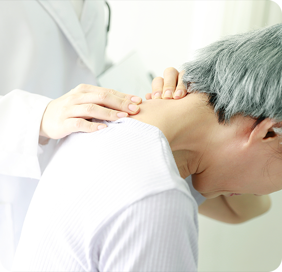 경추신경공협착증